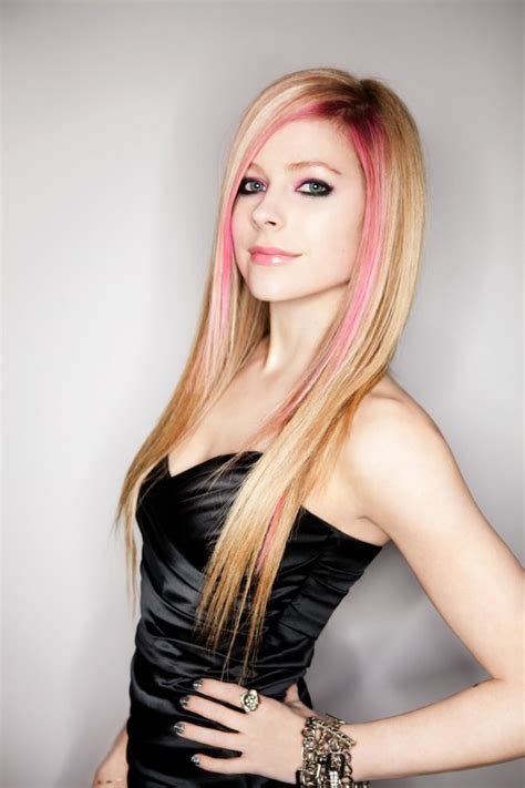 Avril Lavigne Avril Lavigne Wiki Fandom Powered By Wikia