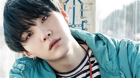 Kesuksesan bts ini diikuti dengan capaian tinggi di video klipnya juga. BTS: Suga y su desgarradora historia antes de ingresar al ...
