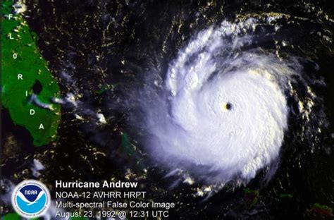 30 Years Ago Hurricane Andrew Slams Into South Florida No Hurricanes