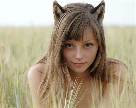 Real Cat Woman Cute Green Grass Ears Funny Cat Woman Sexy Hd