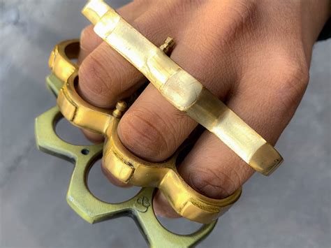How To Properly Defend Yourself With Brass Knuckles Swordsswords