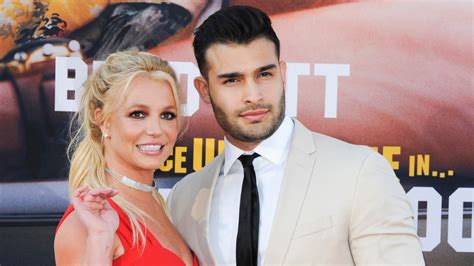 Is Britney Spears Engaged Boyfriend Sam Asghari Responds To Ring Pics