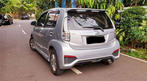 Daihatsu Sirion Matic Warna Silver Km Rb Dijual Co Id