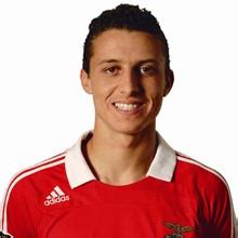 Benfica can't afford david luiz's wages. David Luiz Benfica