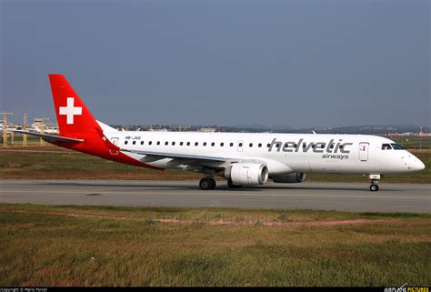 hb-jvo-helvetic-airways-embraer-erj-190-190-100-at