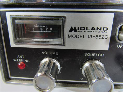 Vintage Midland Cb Radio Model 13 882c 23 Channel Un Tested Parts Or