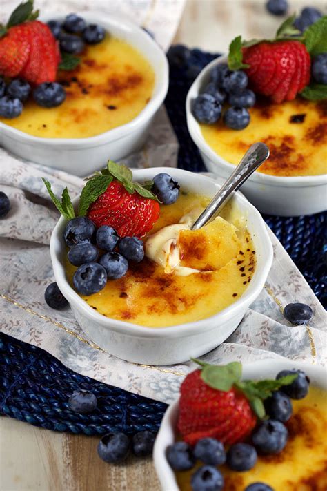 Creme brûlée is rich, smooth and extremely versatile. The Very Best Vanilla Creme Brûlée Recipe - The Suburban ...