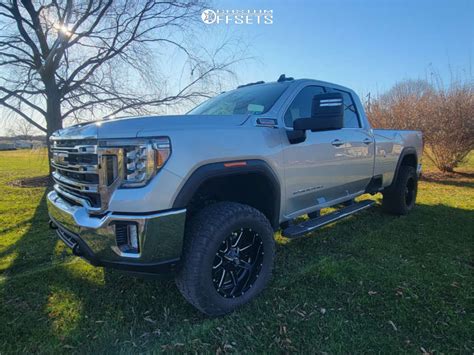 2022 Gmc Sierra 2500 Hd With 20x10 18 Fuel Maverick D610 And 3512