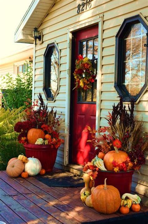 20 Simple Fall Porch Decor For Halloween And Thanksgiving Homemydesign