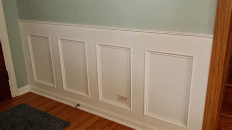 Wainscoting Door And Baseboards And Crown Molding Crown Molding Baseboard