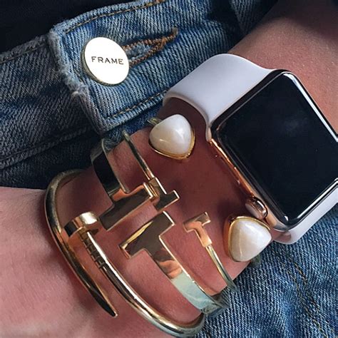 fashion insiders and celebrities with the apple watch stylecaster