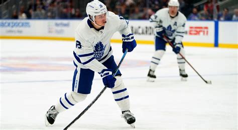 Maple Leafs Marner Named Nhls First Star For February Flames