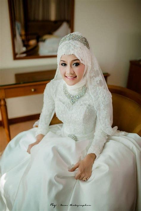Muslim Bridal Gown With Hijab Terkini Meiyurita