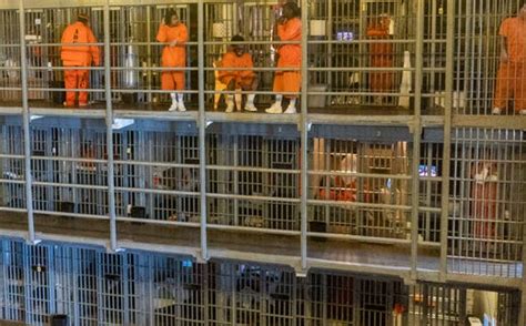 Aclu Threatens Lawsuit If Arizona Prisons Keep Ban On Chokehold Book