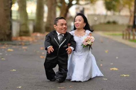 Worlds Shortest Married Couple With Just 5ft 8 Between Them Want Their Marriage To Inspire