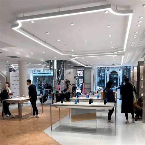 You can search, browse and purchase almost all huawei products, including phones and accessories. Huawei Flagship Store Paris Opéra - Zollstockgürtel 63 ...