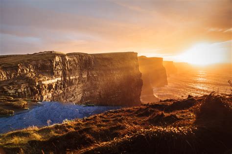 Cliffs Of Moher Hotel Enjoy The Burren Golfing And
