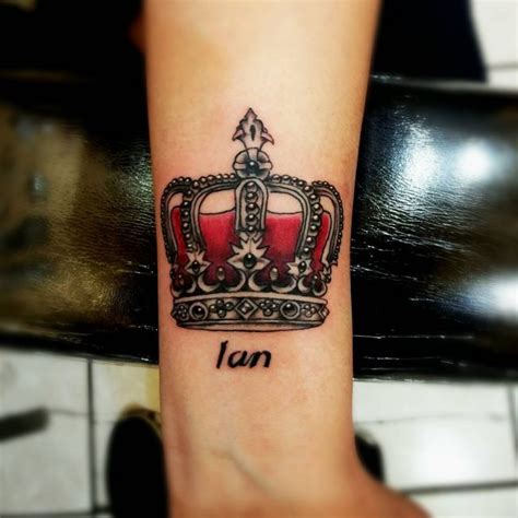 King and queen hand tattoos. 55 Best King And Queen Crown Tattoo - Designs & Meanings ...