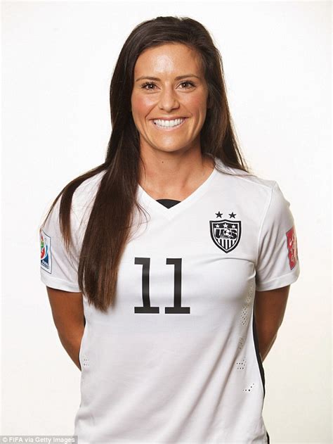 Women S World Cup Star Ali Krieger Kicks Off Her Clothes In For Espn