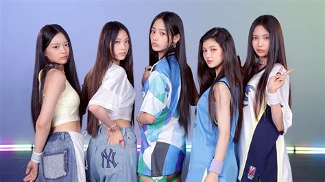 Los K-netizens discuten por qué "Hype Boy" de NewJeans se ha vuelto más