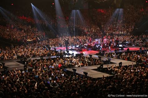 Sportpaleis has special spaces for wheelchair users and their companions. Clouseau @ Sportpaleis / Antwerpen / 12-12-2014 ...
