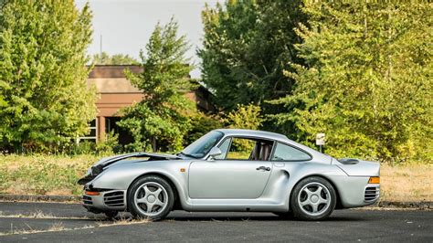 But still, the mighty porsche 959 was able to do that in 1987! Koop de enige Porsche 959 met VIJF wielen - Autoblog.nl