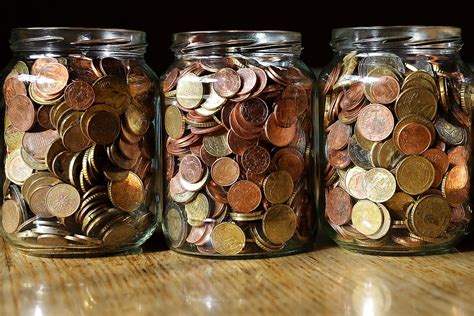 If you buy a currency, hold it, plan to sell it for a profit at a later time and also receive dividends from just holding it. How to Trade Cryptocurrency Options - HedgeTrade Blog