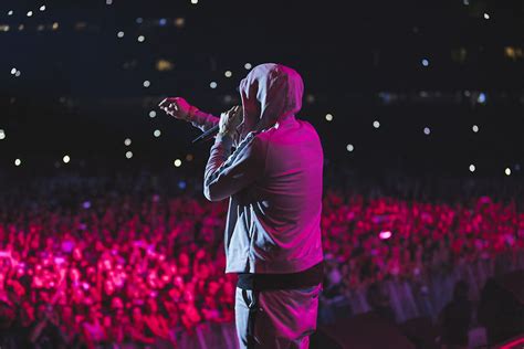 Live Review Eminem Proved To His Melbourne Audience That Hes Still