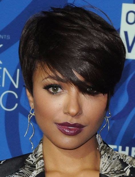 30 Short Hairstyles For Thin Hair To Enhance The Beauty In 2020 Short Wigs Short Hair Styles