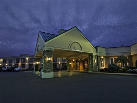 Holiday Inn Buffalo International Airport Updated Prices Reviews