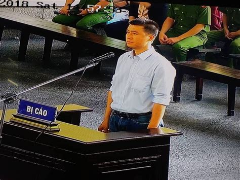 Phan sào nam là một xã thuộc huyện phù cừ, tỉnh hưng yên, việt nam. Phan Sào Nam coi biến cố này là một sự may mắn trong cuộc đời?