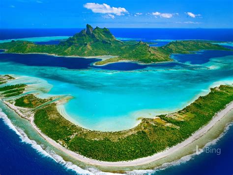 Bora Bora In The Leeward Islands Of French Polynesia Bing Desktop