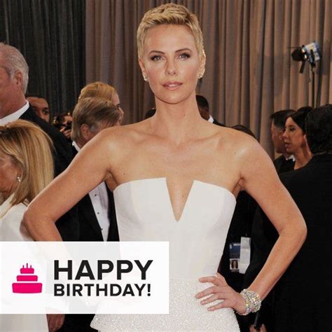 Celebrate Charlize Theron S Birthday With Her Best Looks Charlize