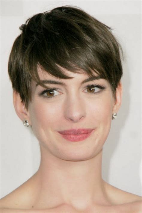 Cool Short Hairstyles For Thick Hair Capellistyle