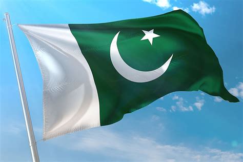 What Do The Colors And Symbols Of The Flag Of Pakistan Mean? - WorldAtlas