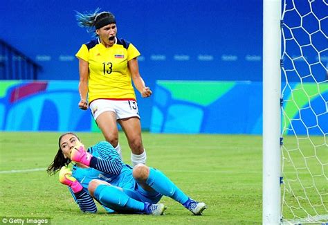 May 27, 2021 · schon seit einer weile steht es schlecht um das casa hogar. Hope Solo is trolled yet again with 'Zika' chants as Team ...