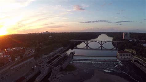 Mississippi River Drone Footage - YouTube