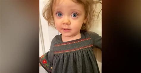 18 Month Old Girl Melts 12m Hearts With Her Adorable Request To Mommy
