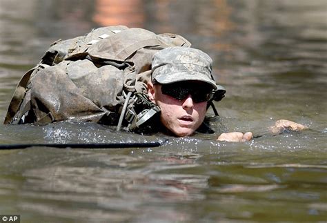 Two Women Make History As 1st Females To Complete Us Army Ranger School