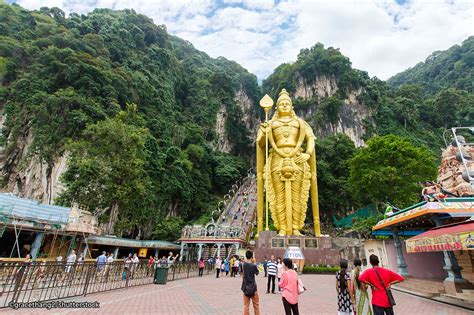 Just 40 minutes from kuala lumpur, this batu caves day trip takes in some of the most famous sanctuaries in malaysia in one unmissable excursion. Batu Caves in Kuala Lumpur - Kuala Lumpur Attractions