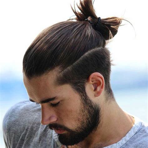 23 Best Man Bun Styles (2021 Guide)