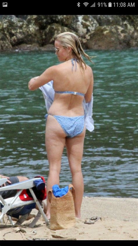 Reese Witherspoon Bikini Pic