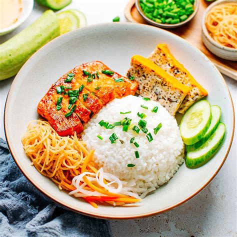 The 20 Must Try Traditional Vietnamese Dishes Phuket Times News