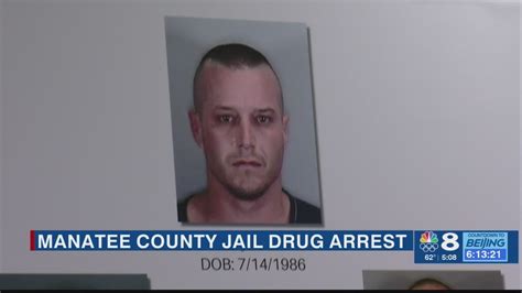 Manatee County Jail Employee Arrested For Bringing ‘contraband Into