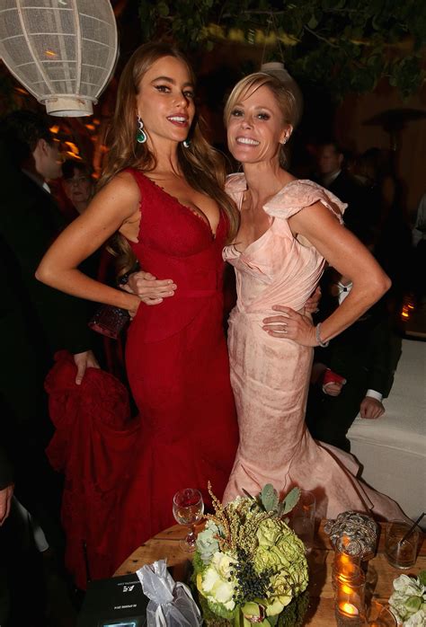 Sofia Vergara And Julie Bowen Joined Up For A Photo At The Fox Go