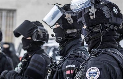 Are There Gign Style Helmet Visors For Airsoft Rairsoft