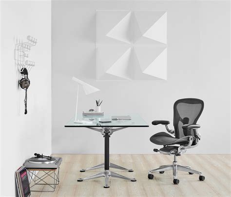 The aeron chair was designed to follow your natural posture. Herman Miller Launches New Aeron Chair