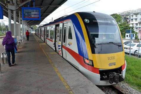The skypark link is operated by keretapi tanah melayu bhd. KTM Komuter SCS30, Port Klang | 01/01/15. Port Klang ...
