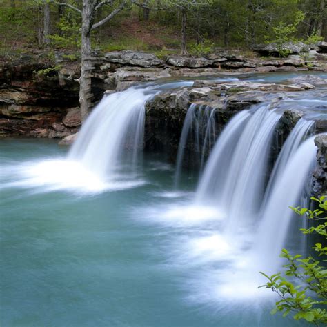 Waterfalls In Illinois You Can Swim In - These Are Queenland's Best ...