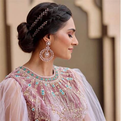 12 stunning gujarati bridal hairstyles for your big day